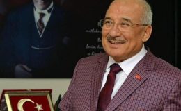Burhanettin Kocamaz: Vahap Seçer metroyu yapamaz, projesini bile eline koluna bulaştırdı