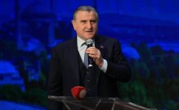 Bakan Bak dev tesisin açılışını yaptı