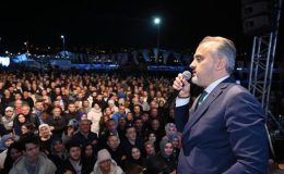 Başkan Aktaş: “Biz Bursa’nın her köşesinde gülümsüyoruz”