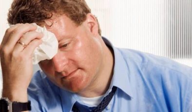 Uykuda ve gece aşırı terleme neden olur? Aşırı terlemeye ne iyi gelir?